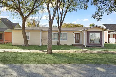 203 S Carter Street, Whitewright, TX 75491 - Photo 1