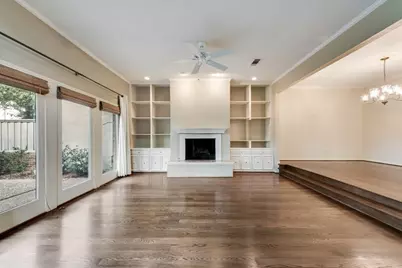 4150 Woodcreek Drive, Dallas, TX 75220 - Photo 2