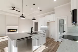 3632 Arrowhead Cir, Granbury, TX 76048 - Photo 4