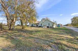 1601 E Texas Ave, Mart, TX 76664 - Photo 12