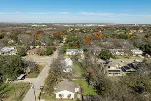 106 N Corporation St, Hillsboro, TX 76645 - Photo 28