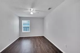 916 Joshua Dr, Burleson, TX 76028 - Photo 28