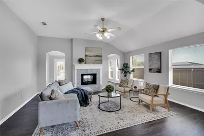 916 Joshua Drive, Burleson, TX 76028 - Photo 14