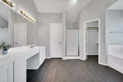916 Joshua Drive, Burleson, TX 76028 - Photo 22