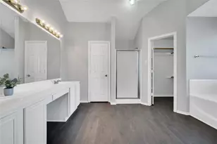 916 Joshua Dr, Burleson, TX 76028 - Photo 22