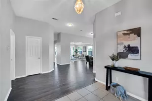 916 Joshua Dr, Burleson, TX 76028 - Photo 8