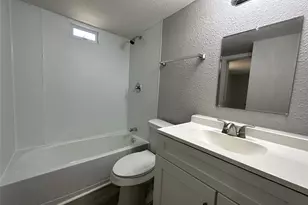 87 Paris Dr, Pottsboro, TX 75076 - Photo 8