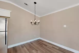 2007 Red Cloud Dr, Dallas, TX 75217 - Photo 16