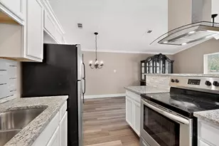 2007 Red Cloud Dr, Dallas, TX 75217 - Photo 10
