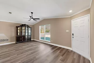 2007 Red Cloud Drive, Dallas, TX 75217 - Photo 4
