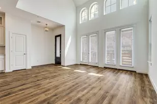 367 Somerville Dr, McKinney, TX 75071 - Photo 2