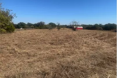 8913 S Peaceful Court, Granbury, TX 76048 - Photo 10