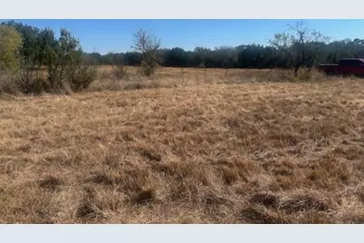 8913 S Peaceful Court, Granbury, TX 76048 - Photo 6