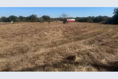 8913 S Peaceful Court, Granbury, TX 76048 - Photo 10