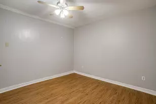 5201 Curzon Ave, Fort Worth, TX 76107 - Photo 10