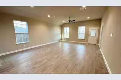 10845 Black Onyx Drive, Fort Worth, TX 76036 - Photo 6