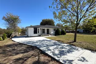 3824 Patman St, Lancaster, TX 75134 - Photo 2