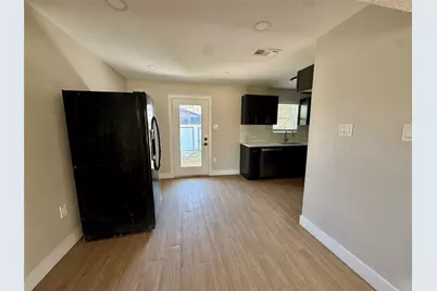 3824 Patman Street, Lancaster, TX 75134 - Photo 12