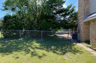 523 Softwood Dr, Duncanville, TX 75137 - Photo 18