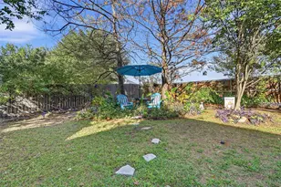 6796 Lakefront Dr, Grand Prairie, TX 75054 - Photo 32