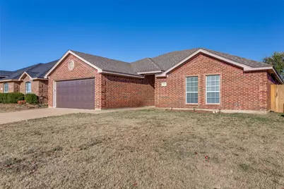 941 La Sierra Drive, Crowley, TX 76036 - Photo 2