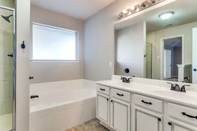 941 La Sierra Drive, Crowley, TX 76036 - Photo 14