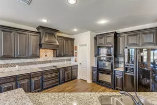 1225 Roadrunner Dr, Little Elm, TX 75068 - Photo 14