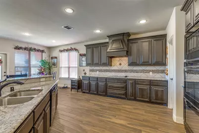 1225 Roadrunner Drive, Little Elm, TX 75068 - Photo 12