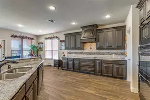 1225 Roadrunner Dr, Little Elm, TX 75068 - Photo 12