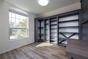 10038 Boswell Dr, Frisco, TX 75035 - Photo 2