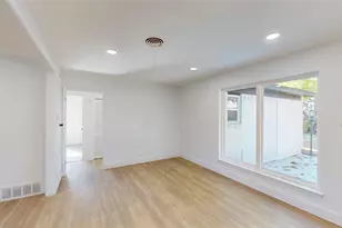 1007 N Cottonwood Dr, Richardson, TX 75080 - Photo 12