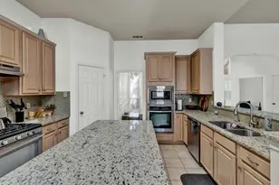 18 Equestrian Ct, Mansfield, TX 76063 - Photo 8