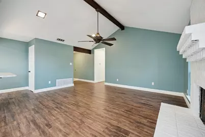 6805 Eagle Rock Drive, Fort Worth, TX 76133 - Photo 8