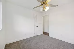 6805 Eagle Rock Dr, Fort Worth, TX 76133 - Photo 20