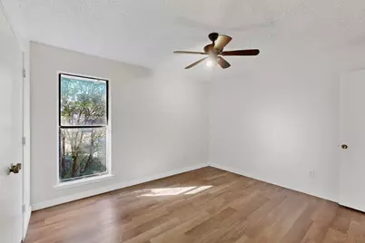 6328 Meadow Glen Drive, Arlington, TX 76018 - Photo 32