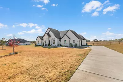 12916 Torello Court, Godley, TX 76044 - Photo 6