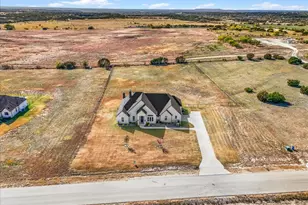 12916 Torello Ct, Godley, TX 76044 - Photo 2