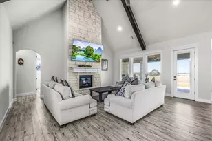 12916 Torello Ct, Godley, TX 76044 - Photo 10