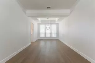 1041 Woodbriar Dr, Grapevine, TX 76051 - Photo 4