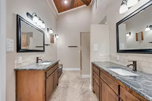 2203 Southcrest Dr, Arlington, TX 76013 - Photo 18