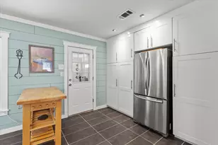 2919 Maple Springs Blvd, Dallas, TX 75235 - Photo 12