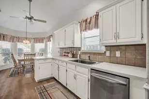 1208 Derby Run, Carrollton, TX 75007 - Photo 12