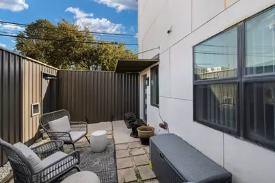 506 1st Avenue, Dallas, TX 75226 - Photo 4