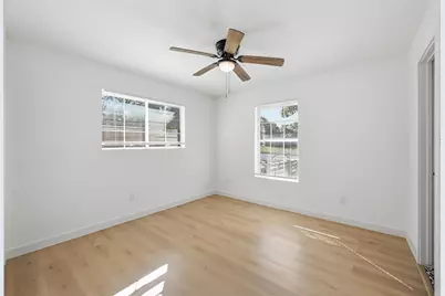 1711 Essex Avenue, Dallas, TX 75203 - Photo 24