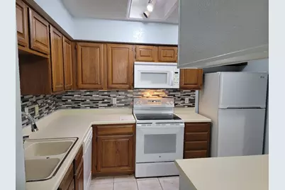 1104 Horizon Trail #2824, Arlington, TX 76011 - Photo 1