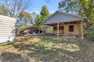 929 Hall St, Lancaster, TX 75146 - Photo 24