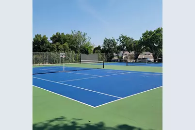 2901 Country Place Circle, Carrollton, TX 75006 - Photo 28