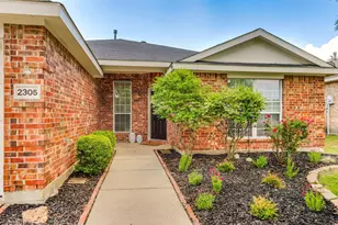 2305 Glenhaven Dr, McKinney, TX 75071 - Photo 2