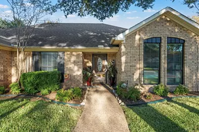 1300 Mesa Verde Drive, Waco, TX 76712 - Photo 4