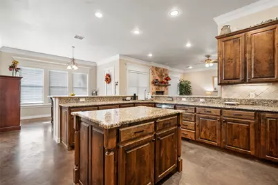 2370 Garrett Lane, China Spring, TX 76633 - Photo 16